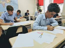 Bacalaureatul 2020 aduce cele mai multe medii de 10 din ultimii 16 ani. Ce Licee Private ExistÄƒ In ChiÈ™inÄƒu È™i Care Sunt Taxele Pentru Un An De Studii Dumitru Ciorici