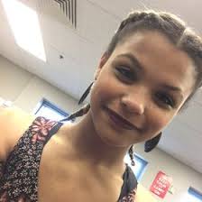 Lucy Graff (luciagraff)