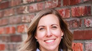 New challenger: Candidate hopes experience in “flipping” will help win seat  in Congress