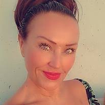 Female housemates in Bridgetown, Totnes, Devon, Eng...