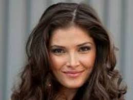 More episodul 6 (s01e06) is the sixth episode of season one of narcisa sălbatica released on mon sep 27, 2010. Poze Cu Narcisa Salbatica Emilia11