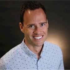 Kelly Goodall's Instagram, Twitter & Facebook