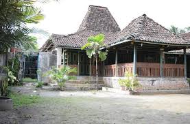 Raya situhiang, desa rt.04/01, tegal waru: Joglo Kelor Tempat Berlindung Para Pejuang Di Masa Penjajahan Guideku Com