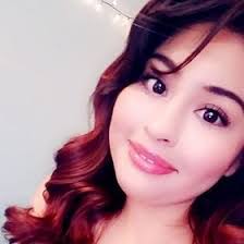 Reina Cabrera's Instagram, Twitter & Facebook