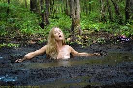 Star Goes for a Deep Bog Mess: Sinking About You is beyond alive and well,  Star owns it! - UMD