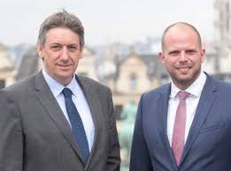 Sommigen gedragen zich als het orakel van delphi. Jan Jambon And Theo Francken Ignoring The Very Flemish Vote Of Sunday Demonstrates A Detachment From Reality Nieuw Vlaamse Alliantie N Va