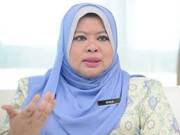 .rina harun steps away from the limelight and glamour, preferring instead to talk less, work more. Prk Tanjung Piai Bersatu Akui Tidak Selesa Kata Rina Harun