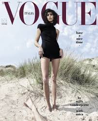 Vogue Italia Giugno 2018 (Digital) - DiscountMags.com