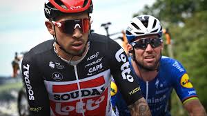 Nou valt de schade bij deze valpartij redelijk mee, want zowel de hond als de duitser komen er zonder kleerscheuren vanaf. Cbfambwkkez84m