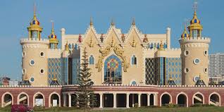 Kazan is the capital of russia's republic of tatarstan and the center of the world tatar culture. Moskwa I Kazan 8 Dni