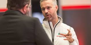 Freelance artist and art teacher. Honda Star Tiago Monteiro Red Bull Macht Es Richtig