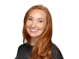 Amy Leicht's Instagram, Twitter & Facebook