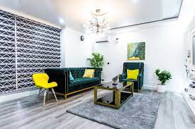 Studenthousing Munich Apartments For Rent Finding Apartments Living Room Ceiling