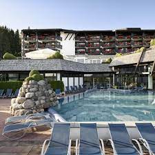 hotel vier jahreszeiten am schluchsee ist eines der schonsten hotels in schluchsee wellness romantisch hotel schwarzwald schluchsee hotel vier jahreszeiten