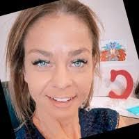 Courtney Wilks's Instagram, Twitter & Facebook