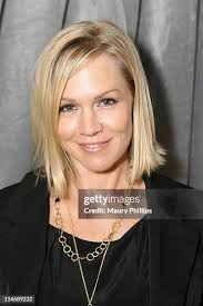 32 Garth Phillips Stock Photos, High-Res Pictures, and Images