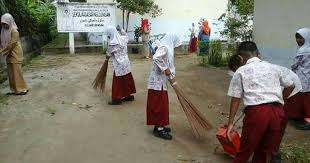 Sketsa gambar gotong royong di sekolah. Contoh Gambar Gotong Royong Di Lingkungan Sekolah