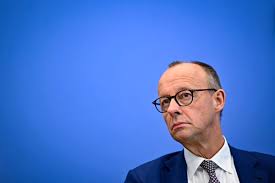 Mika.lafuente desnuda - revealing shots