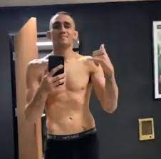 * weights marked with an (*) denote those over the limit for the weight class this is the official website of mixedmartialarts llc. Conor Mcgregor Laughs At Tony Ferguson For Weighing In For Cancelled Ufc 249 And Vows To Beat Rival To A Pulp