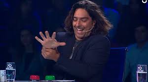 Paolo ávalos, imitador de jonathan davis, realizó su primer concierto en vivo en el programa de imitación y sorprendió al jurado. Yo Soy Chilevision