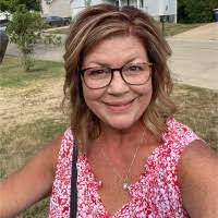 Jennifer Trask's Instagram, Twitter & Facebook