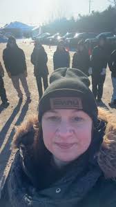 Help the ESCC Graduates for FREE !