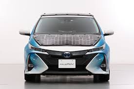 Looking at these images of toyota prius version of 1999 year it is hard to said that you do not want to have this car. Solar Panelled Toyota Prius Harnesses Additional 27 Miles Of Range