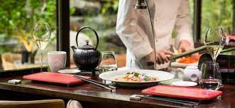 J ai aimé le cadre et les chambres avec le bois et les miroirs ainsi les matelas qui sont confortables et donne envie de dormir j ai aimé la piscine et one of our top picks in paris. Le Royal Monceau Raffles Paris Opens A Pop Up Nobu Trifargo