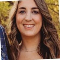 Gabriela Gardner's Instagram, Twitter & Facebook