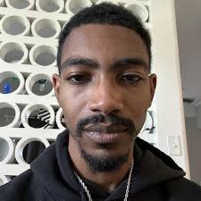 Alright, let's fight! Falcor or Xoris?? I'm rocking with falcor