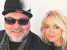 Jackie O confronts hairdresser who trashed her