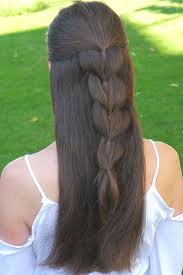 Ombré haare färben bunte haare lila frisuren elegante frisuren frisuren bilder gerade frisuren blondes lockiges haar braune haare mit highlights. 79 Halboffene Frisuren Ideen In 2021 Frisuren Haare Zopfe