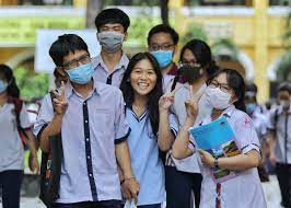 Theo kế hoạch, việc xét công nhận tốt nghiệp thpt sẽ được hoàn thành chậm nhất vào ngày 28/7. Thi Sinh Ä'Æ°á»£c Mang Gi Vao Phong Thi Tá»'t Nghiá»‡p Thpt 2021