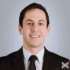 Dr. Alex Viezel-Mathieu