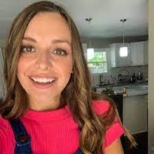 Kara Abernathy's Instagram, Twitter & Facebook