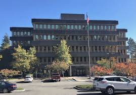 Wsdot S Northwest Region Headquarters Was Built In 1973 It Will Be Renovated To House 400 Workers From Wsdot And 200 F Northwest Region Building Design Region