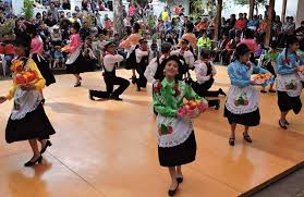Uno de los temas más importante en el desarrollo histórico del ecuador es la intensa rivalidad que ha existido siempre entre las regiones costa y sierra, particularmente entre sus dos principales ciudades: Juegos Tradicionales De La Costa Sierra Y Oriente Encuentro De Juegos Tradicionales Y Deportivos En El Manana A Partir De Las Seis Y Media De La Tarde En El