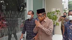 Mantan hakim agung artidjo alkostar dan peneliti lipi syamsuddin haris mendatangi istana negara jelang dilantik presiden jokowi jadi dewan pengawas kpk. I4wnqf0nnefnkm