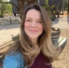 Dawn Gabrielson's Instagram, Twitter & Facebook