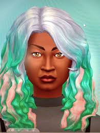 This is so weird! 😆 I invited my bf to play with me so I can try the Wefie  photo. But omg his character is so big and mine's too small.  HAHAHAHAHHAHAAHHAHA