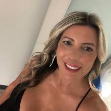 What apartments near UCF allow early move-in?