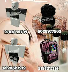 Random Outfit 11 Not Mine In 2020 Roblox Custom Decals Decal Design