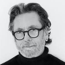 James Earl (@jsearl)