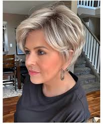 What do you think of this short haircut?