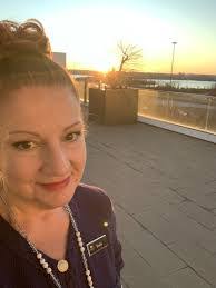 Sean Mansfield's Instagram, Twitter & Facebook