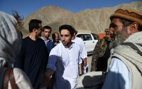 عکس های شخصی و زندگی خصوصی دیگران رو در معرض دید همگان قرار دادن اصلا کار خوبی نیست، شما ستارالعیوب باشید، هرچند که هنرمندانِ بهاره جان ما از دیدن عکس های تو واقعا خسته شدیم، دیگه سنی ازت گذشته آخه آدم باید یه حریم خصوصی هم برای خودش قائل باشه. ÙØ±Ø²Ù†Ø¯ Ø§Ø­Ù…Ø¯Ø´Ø§Ù‡ Ù…Ø³Ø¹ÙˆØ¯ Ú©Ø³Ø§Ù†ÛŒ Ú©Ù‡ Ù¾Ø¯Ø±Ù… Ø±Ø§ Ú©Ø´ØªÙ†Ø¯ Ø¨ÙˆÛŒÛŒ Ø§Ø² Ø§Ø³Ù„Ø§Ù… Ù†Ø¨Ø±Ø¯Ù‡ Ø¨ÙˆØ¯Ù†Ø¯ ØªØµÙˆÛŒØ± Ø®Ø¨Ø±Ú¯Ø²Ø§Ø±ÛŒ Ø¨ÛŒÙ† Ø§Ù„Ù…Ù„Ù„ÛŒ Ø´ÙÙ‚Ù†Ø§