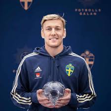 Yussuf poulsen | me or himstartimes sports channels. Emil Forsberg Bio 2021 Update Family Fifa 21 Injury Stats Salary