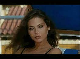 May 04, 2021 · bu adamda oyle bir hal var ki, sanki 1940'lardan 60'lara kadar yasamis, sonra yok olmus, sonra 2000'lerde dirilmis gibi. Adriano Celentano Gifs Get The Best Gif On Giphy