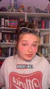 Carley Hoffman || YA Dystopian Author