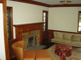 Living Room With Natural Wood Crown Moulding Natural Wood Trim Home Home Decor